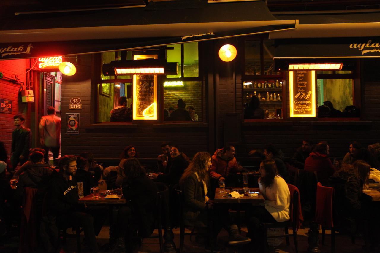 Moda Hostel Istanbul Exterior foto